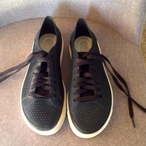 Crocs Black sneakers